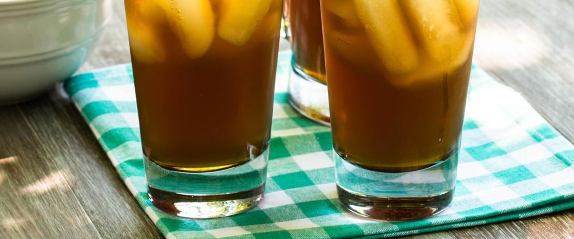 Refreshing Iced Tea Recipes with Stevia: A Healthy Sweetener Alternative